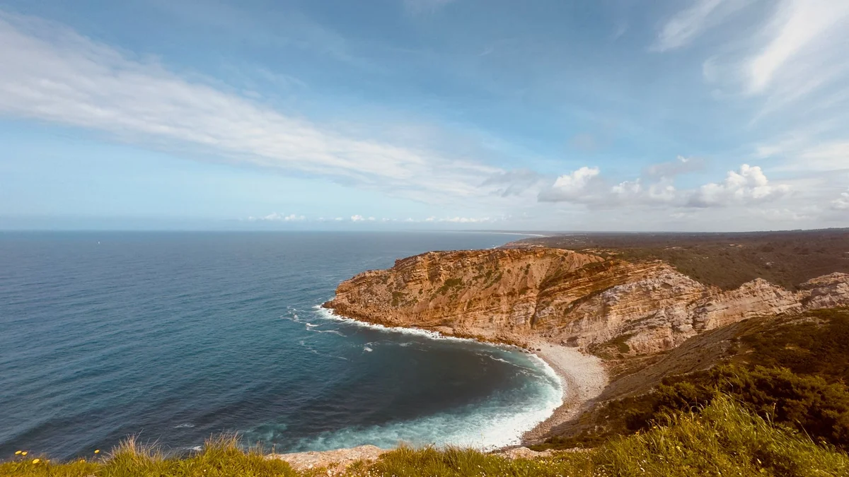 Praia da Marinha view 2