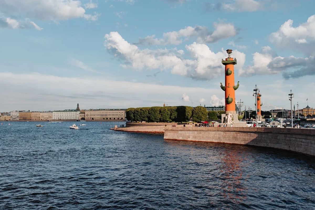 Vasilyevsky Island feature