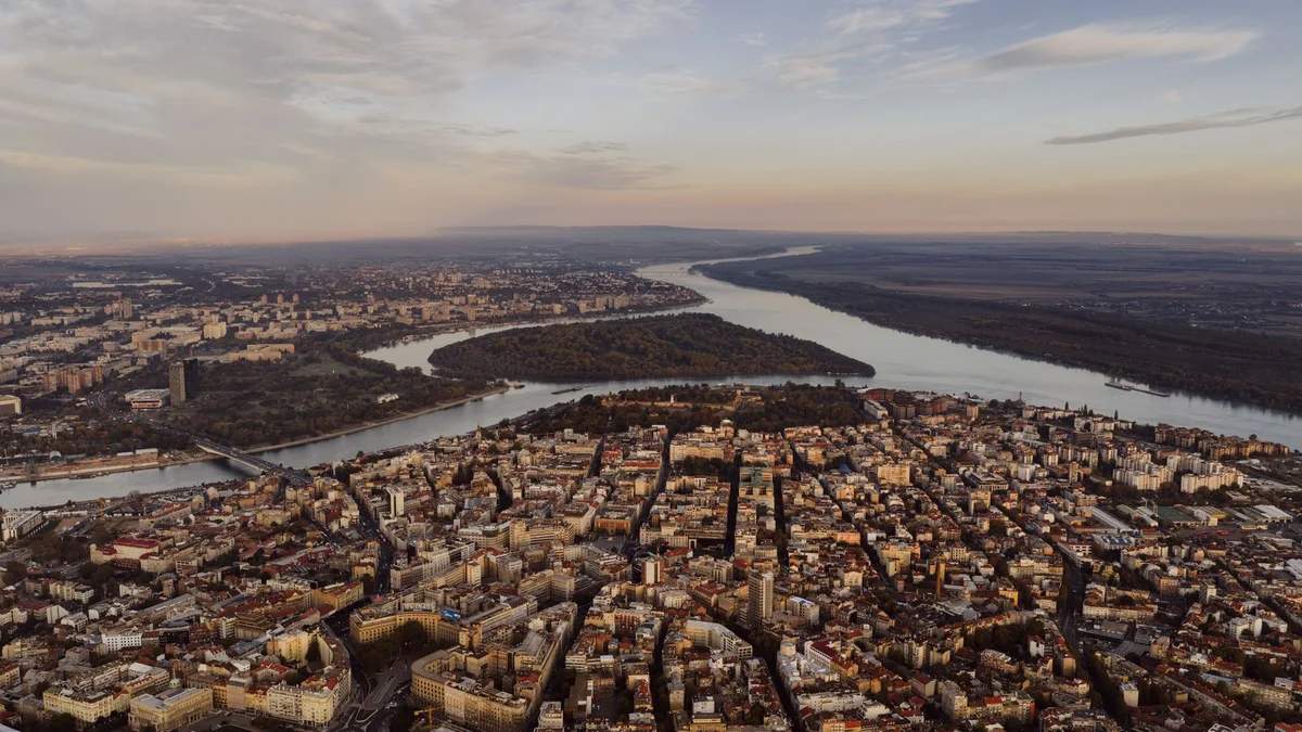 Zemun Quay feature