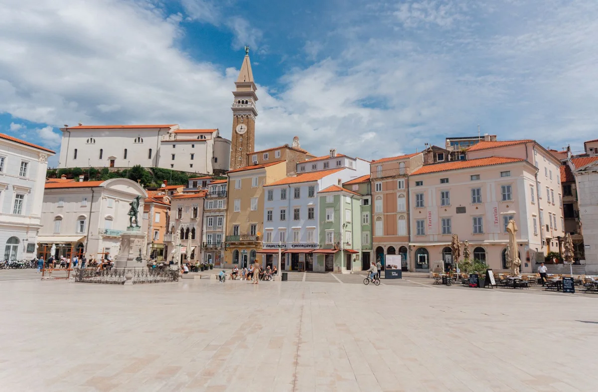 Tartini Square view 2