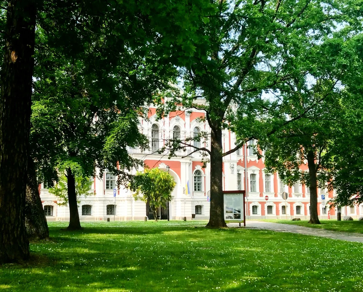 Tivoli Park view 1