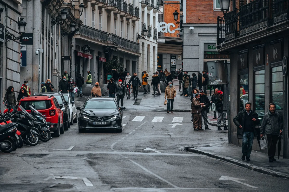 Calle Ponzano view 2