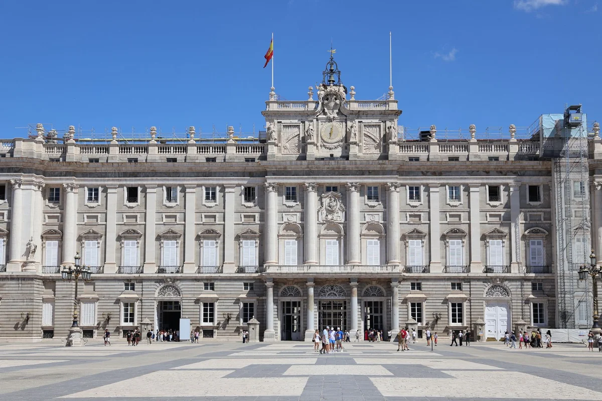Catedral De La Almudena view 1