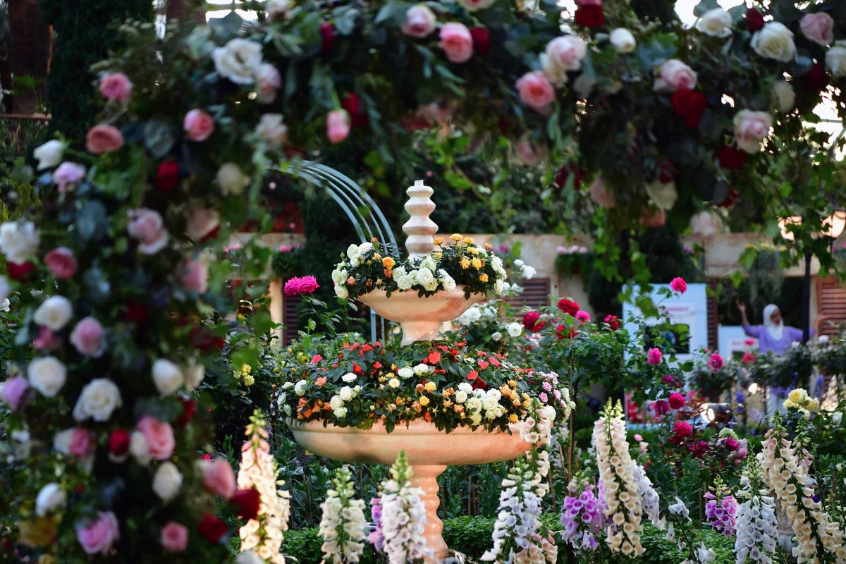 El Retiro Park feature