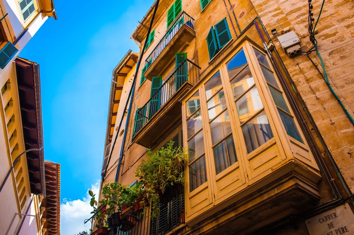 Gràcia feature