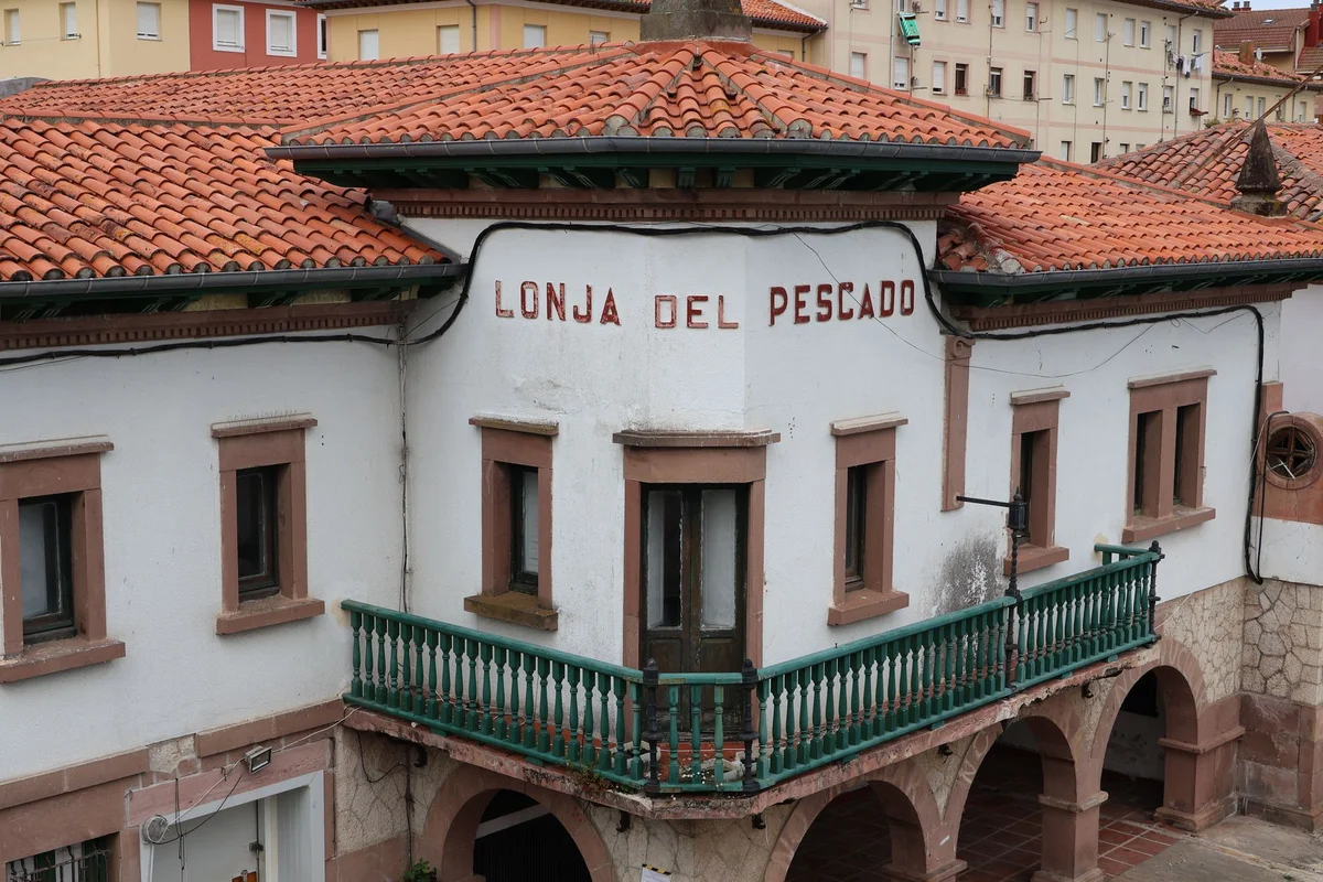 Mercat de la Barceloneta feature