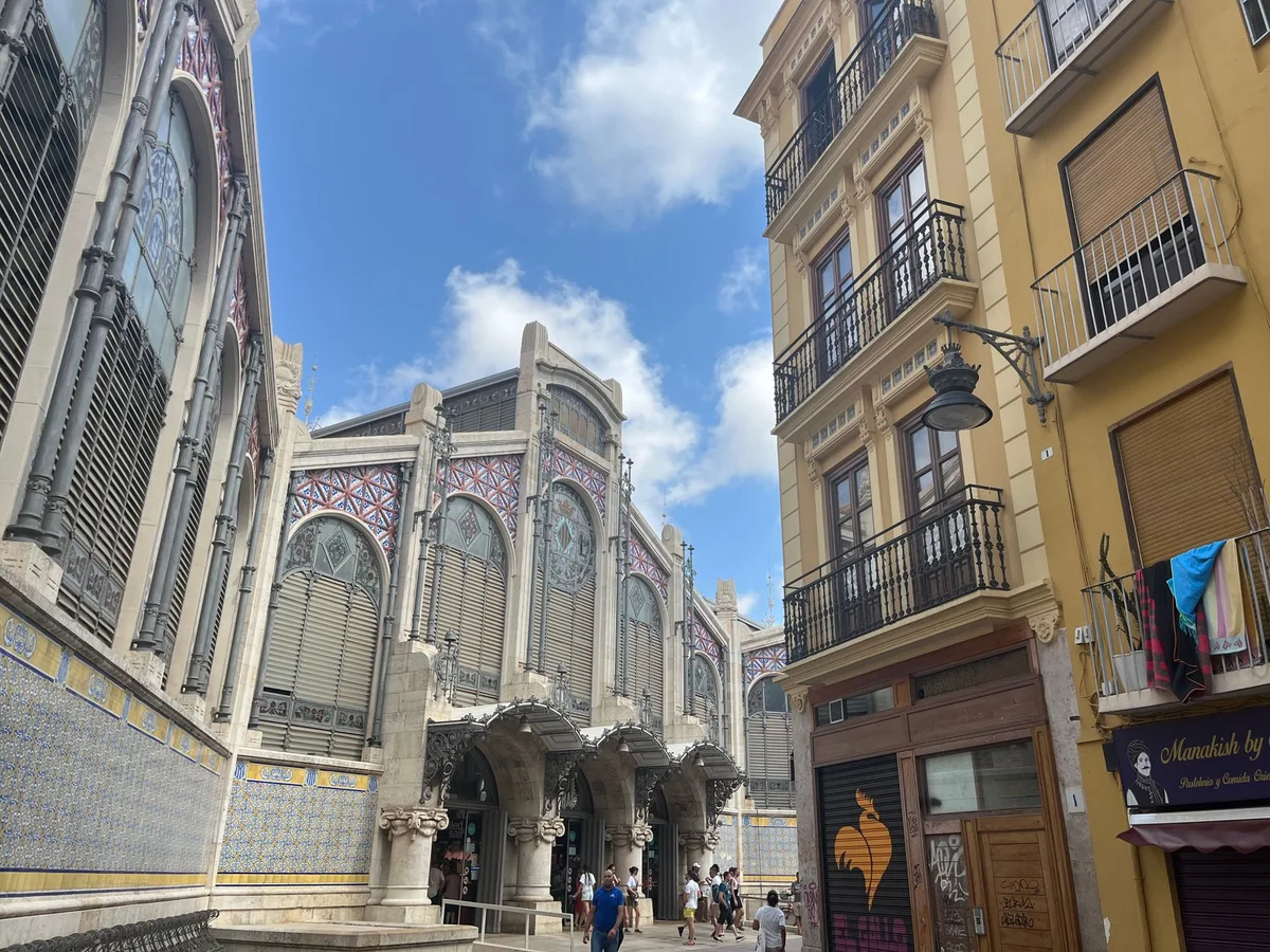 Mercat de Sant Antoni view 2
