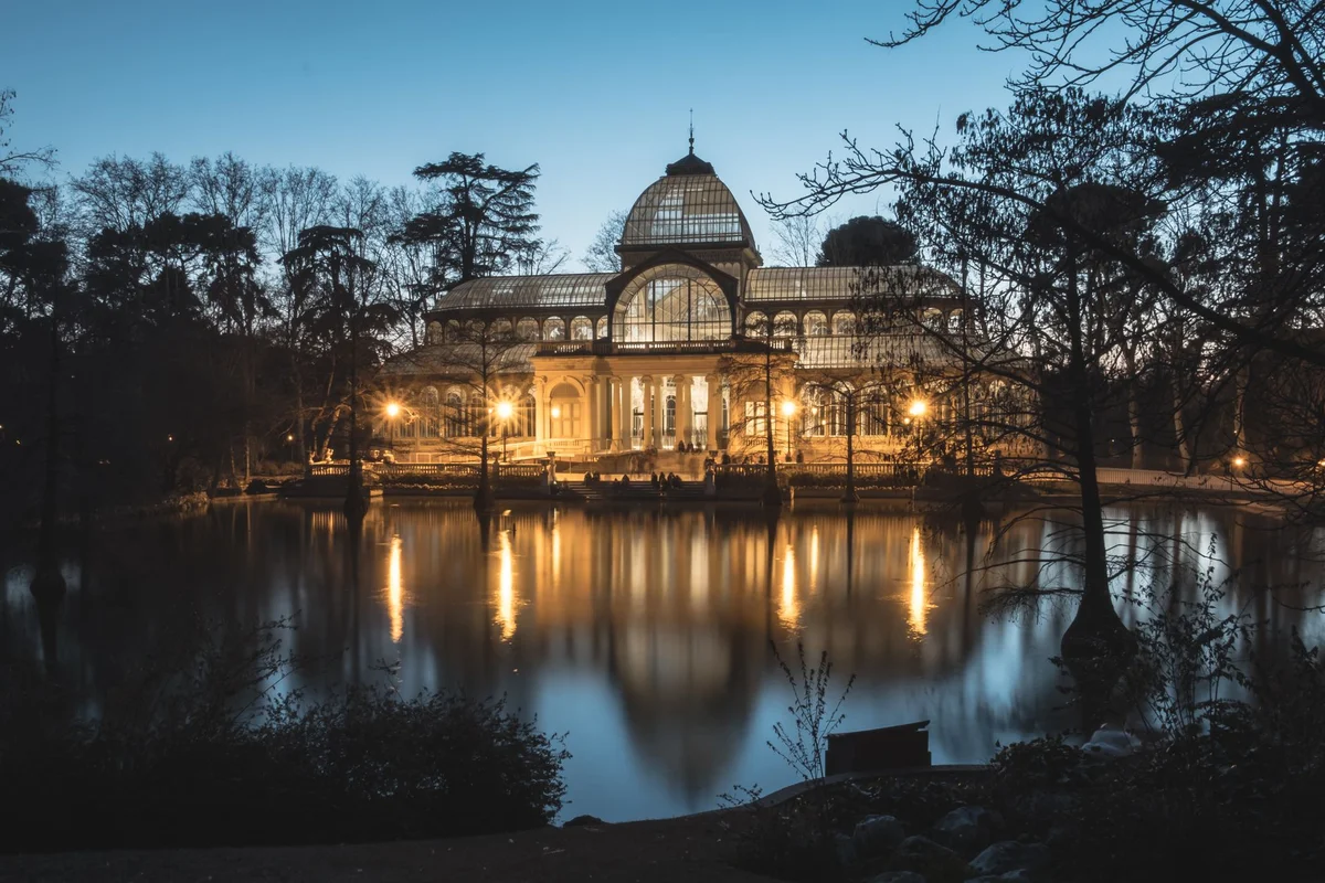 Retiro Park feature