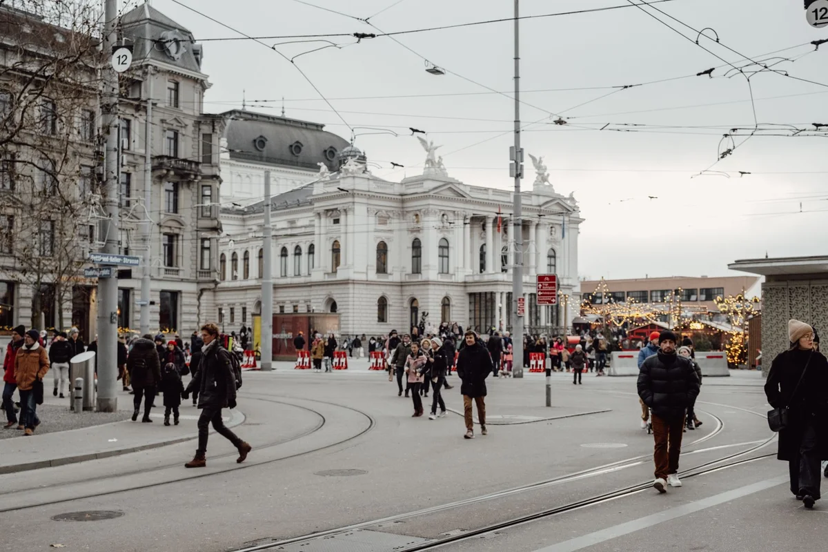 Bellevueplatz view 2