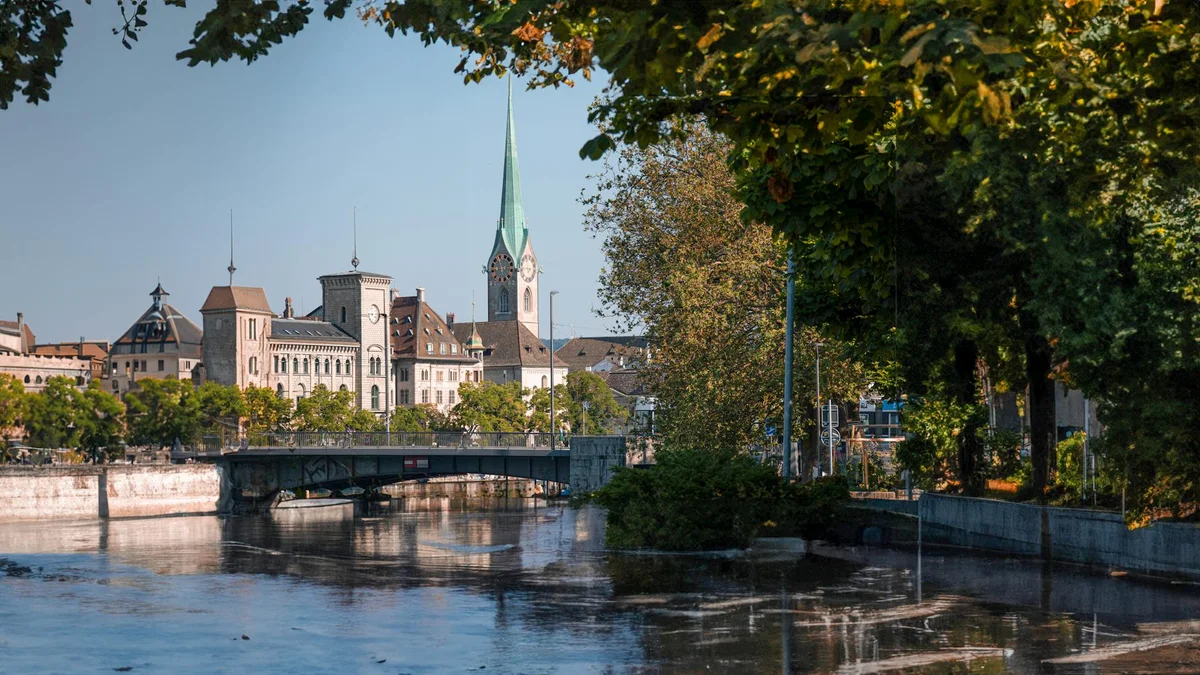 Fraumünster feature