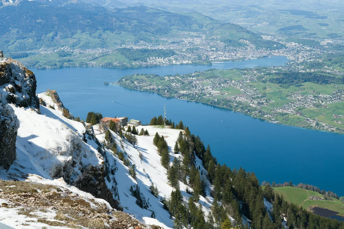 Glacier Garden Lucerne view 2