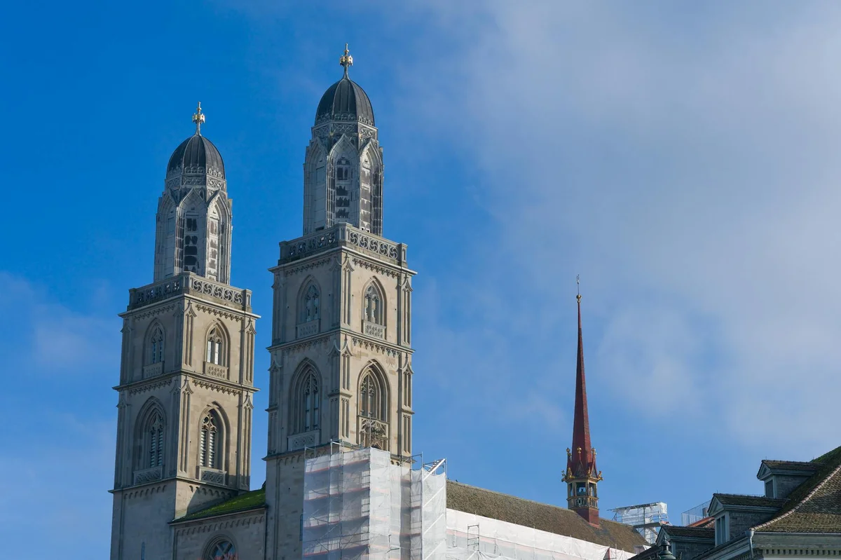 Grossmünster feature