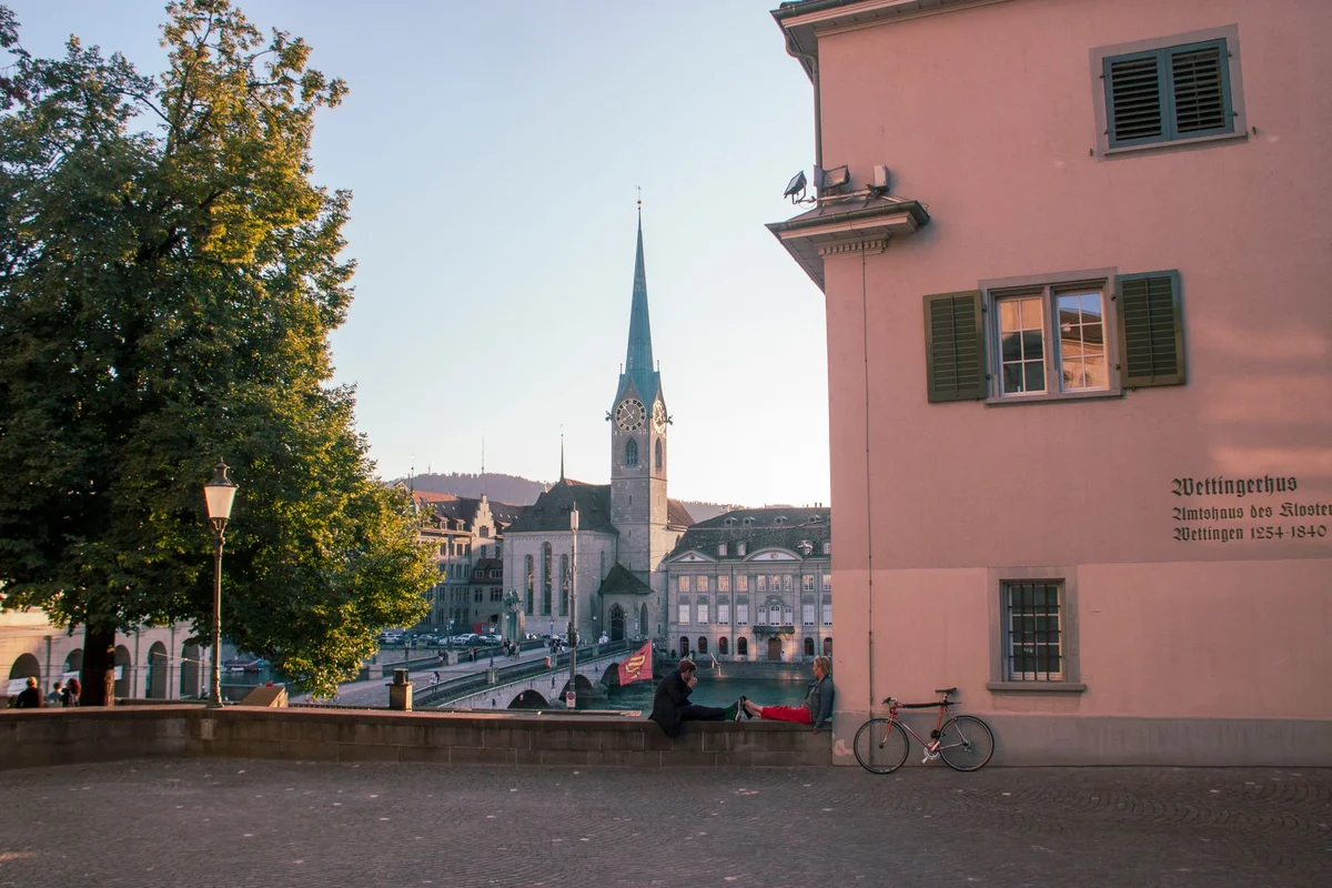 Münsterbrücke feature
