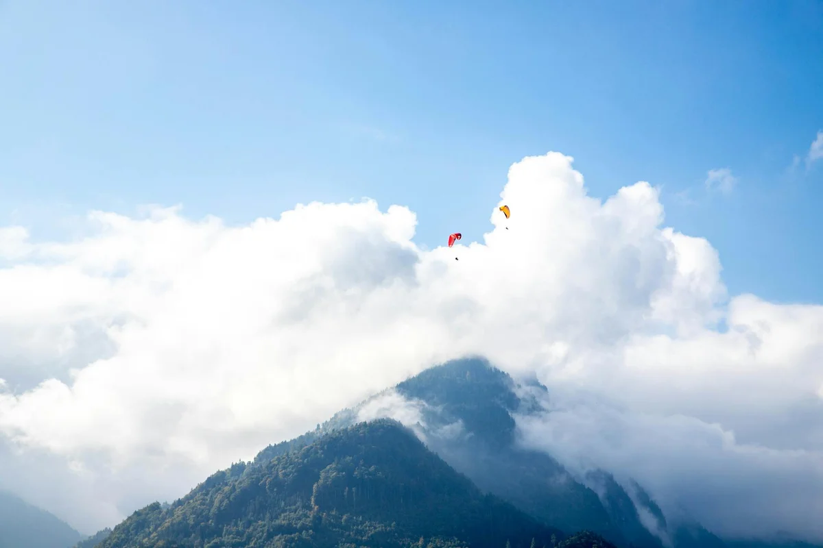 Paragliding Interlaken view 1