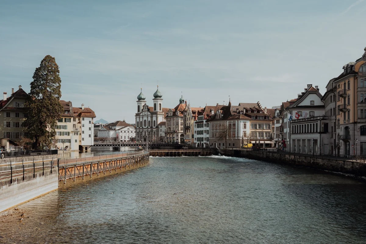 Reuss River Path view 2