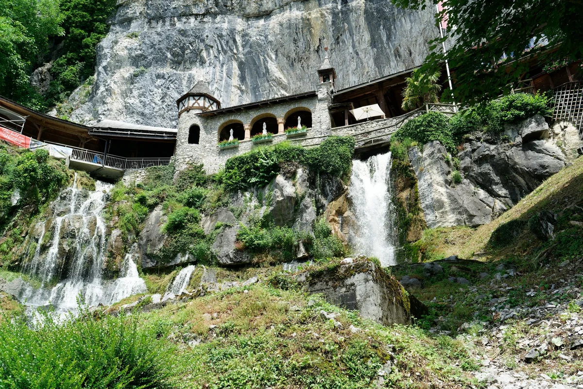 St. Beatus Caves view 1