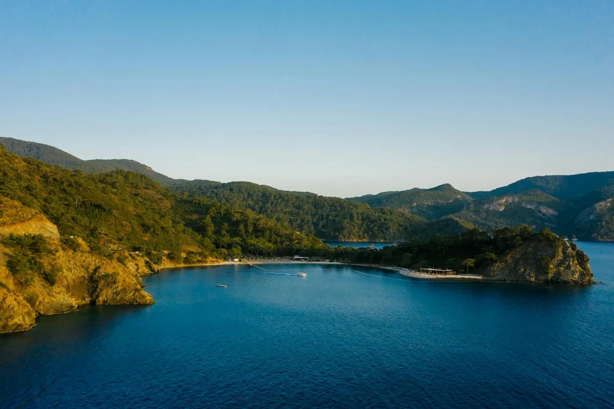 Güvercinlik Bay feature
