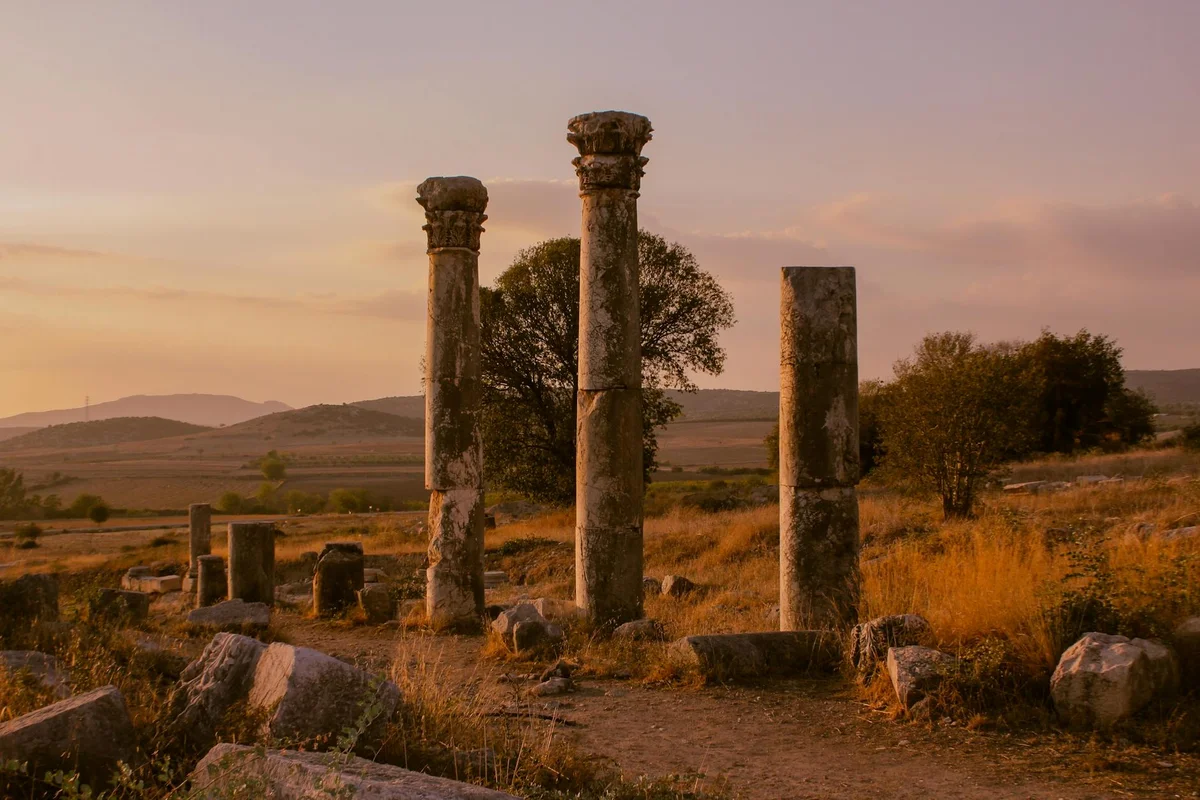 Mausoleum at Halicarnassus feature