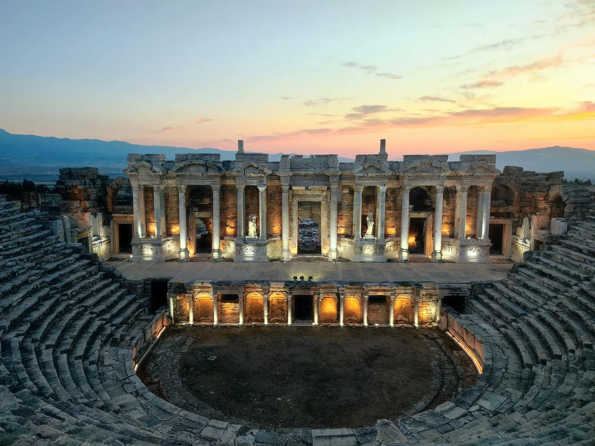 Laodicea Ancient City feature
