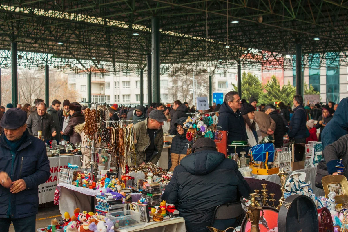Bostanli Pazari view 1