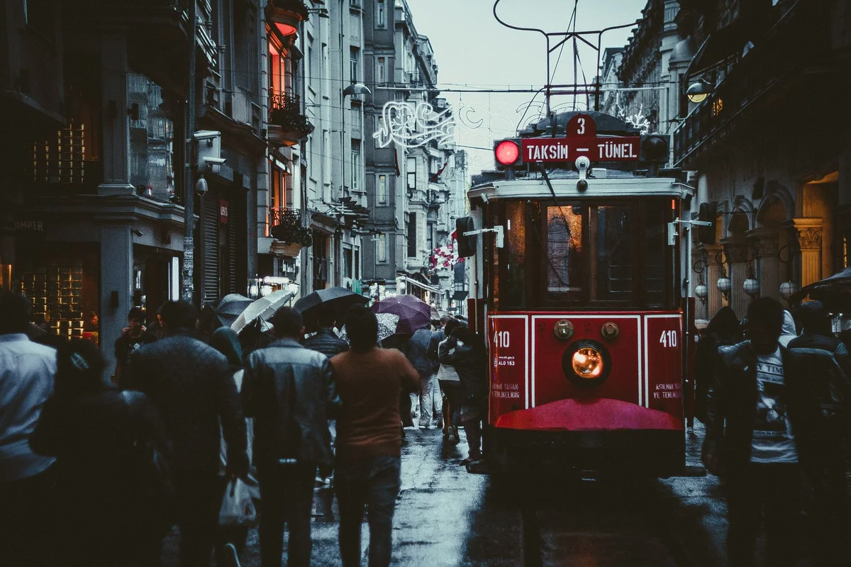 Istiklal Avenue feature