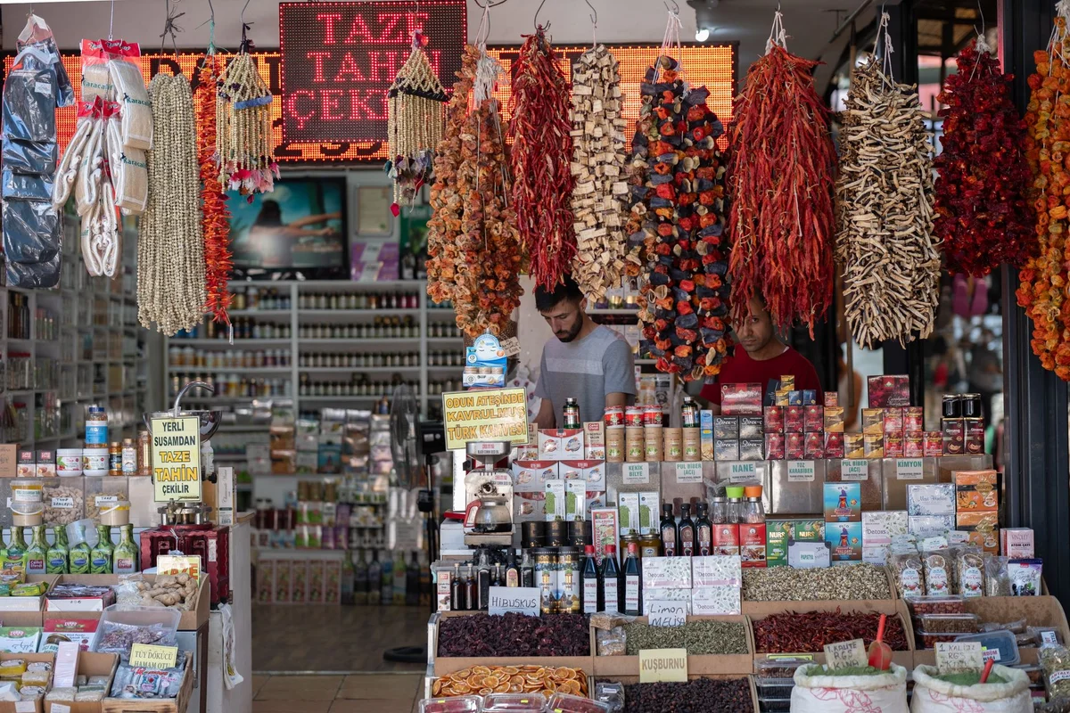 Kadikoy Market view 2
