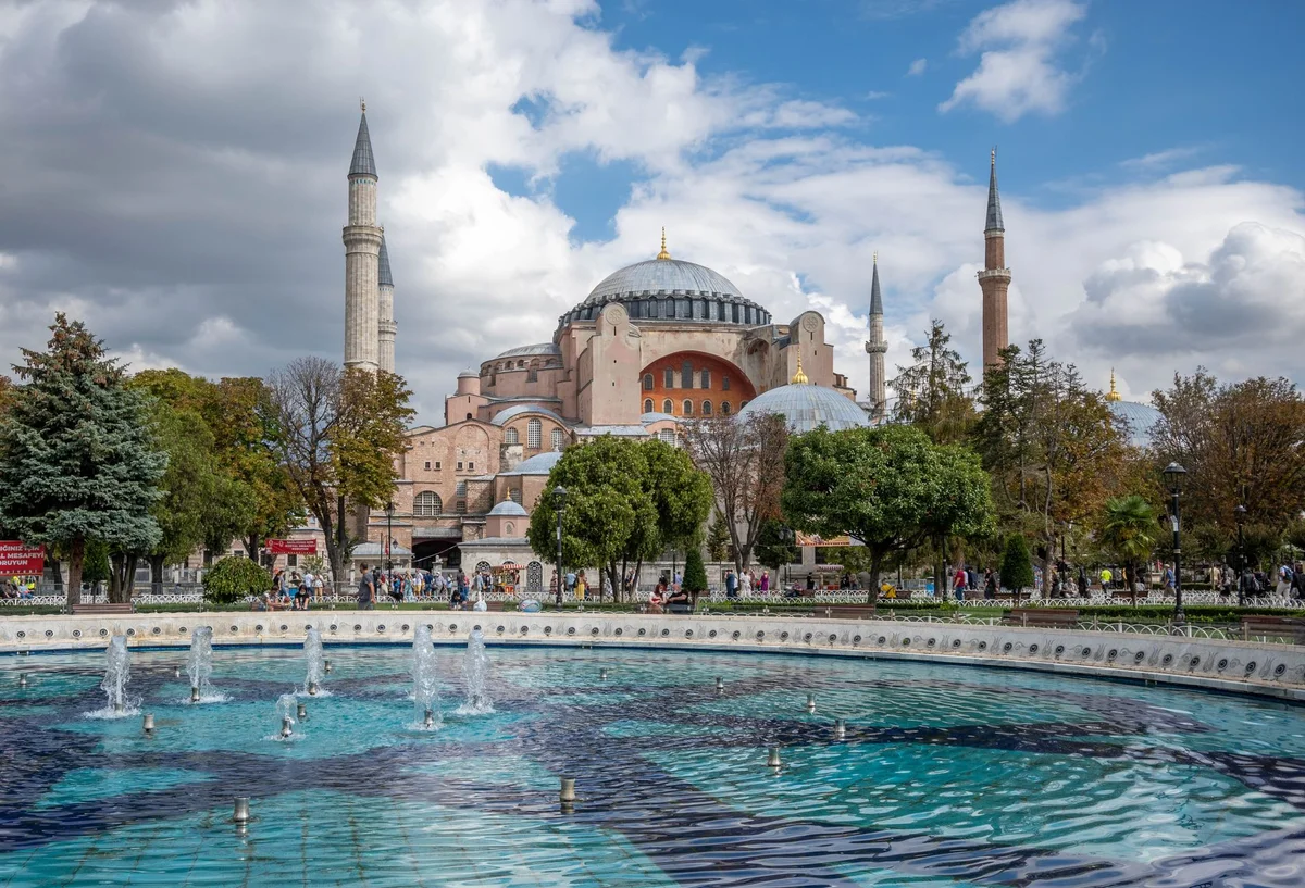 Sultanahmet Square view 1