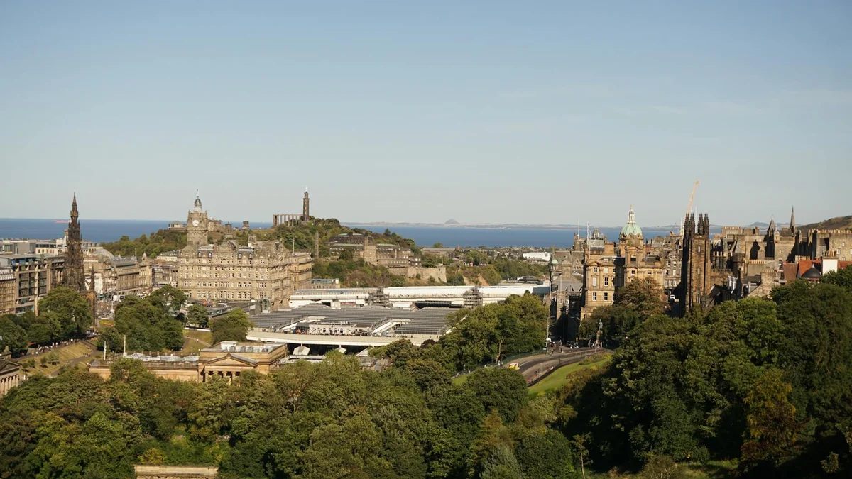 Palace of Holyroodhouse view 2