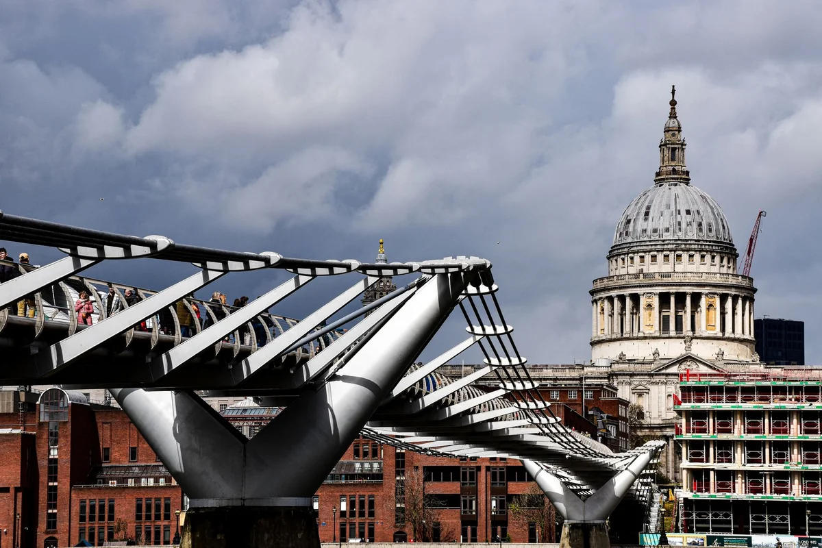 Tate Modern feature