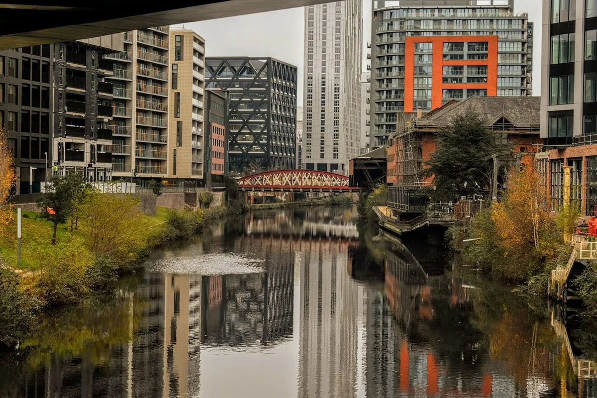 Wapping Wharf feature