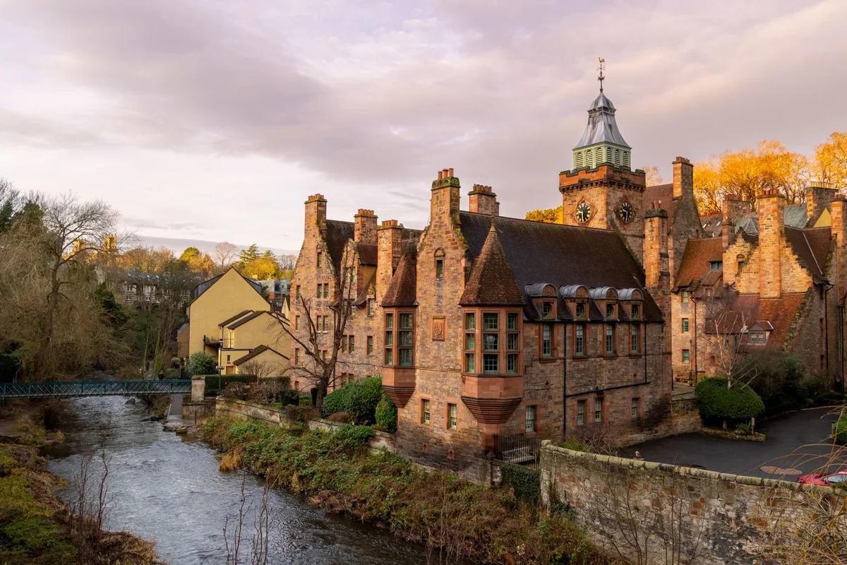 Water Of Leith Walkway feature