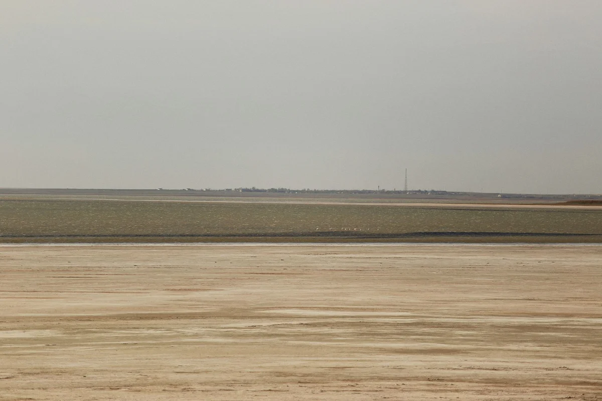 Al Jumail Abandoned Village feature