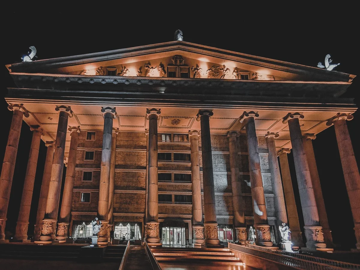 Art Gallery of New South Wales feature